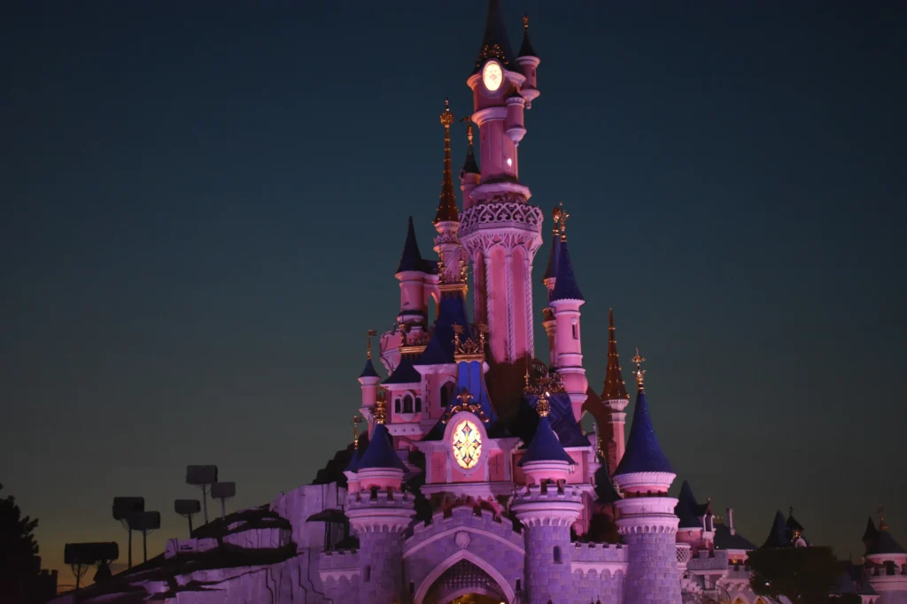 soir chateau illuminations