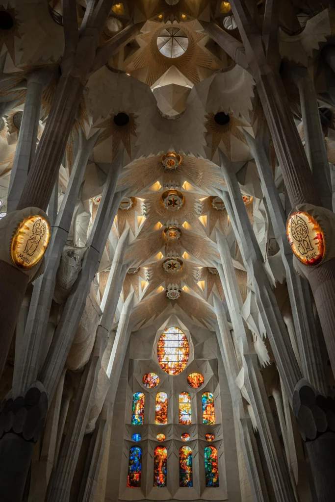sagrada familia interieur