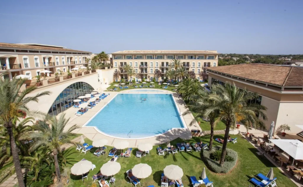 Grupotel Playa de Palma Suites